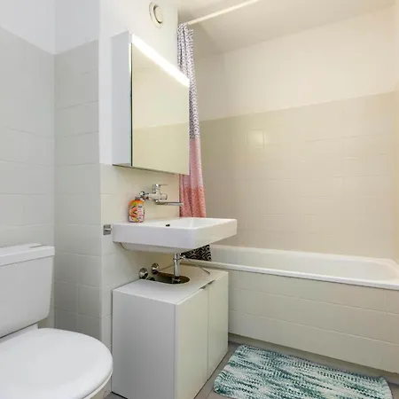 Kaya Sapphire Apartment Zurich