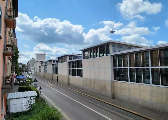 Kaya Sapphire * Zürich